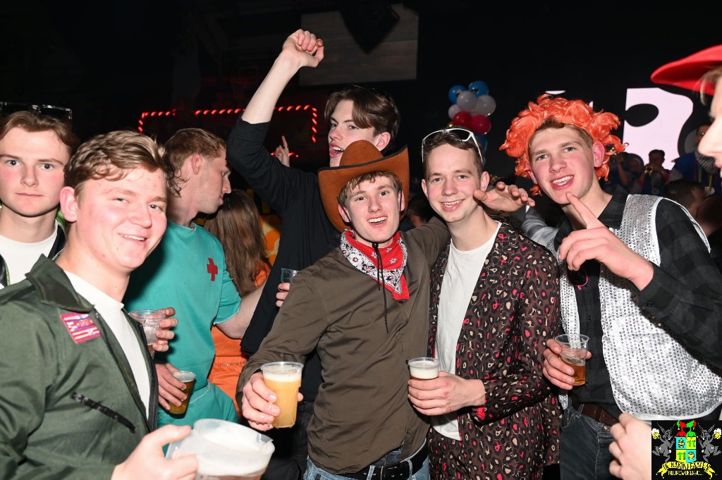 ../Images/Opwarmbal 2026 228.jpg